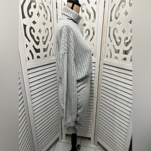 Commense Mock Neck Ribbed Short Dress - Picture 8 of 12